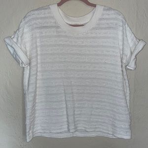 white textured t shirt